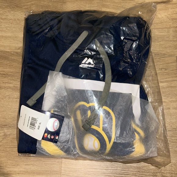 ⚾️🏟️ Milwaukee Brewers Marquee Stadium MLB Baseball Hoodie 🏟️⚾️ - Picture 3 of 11